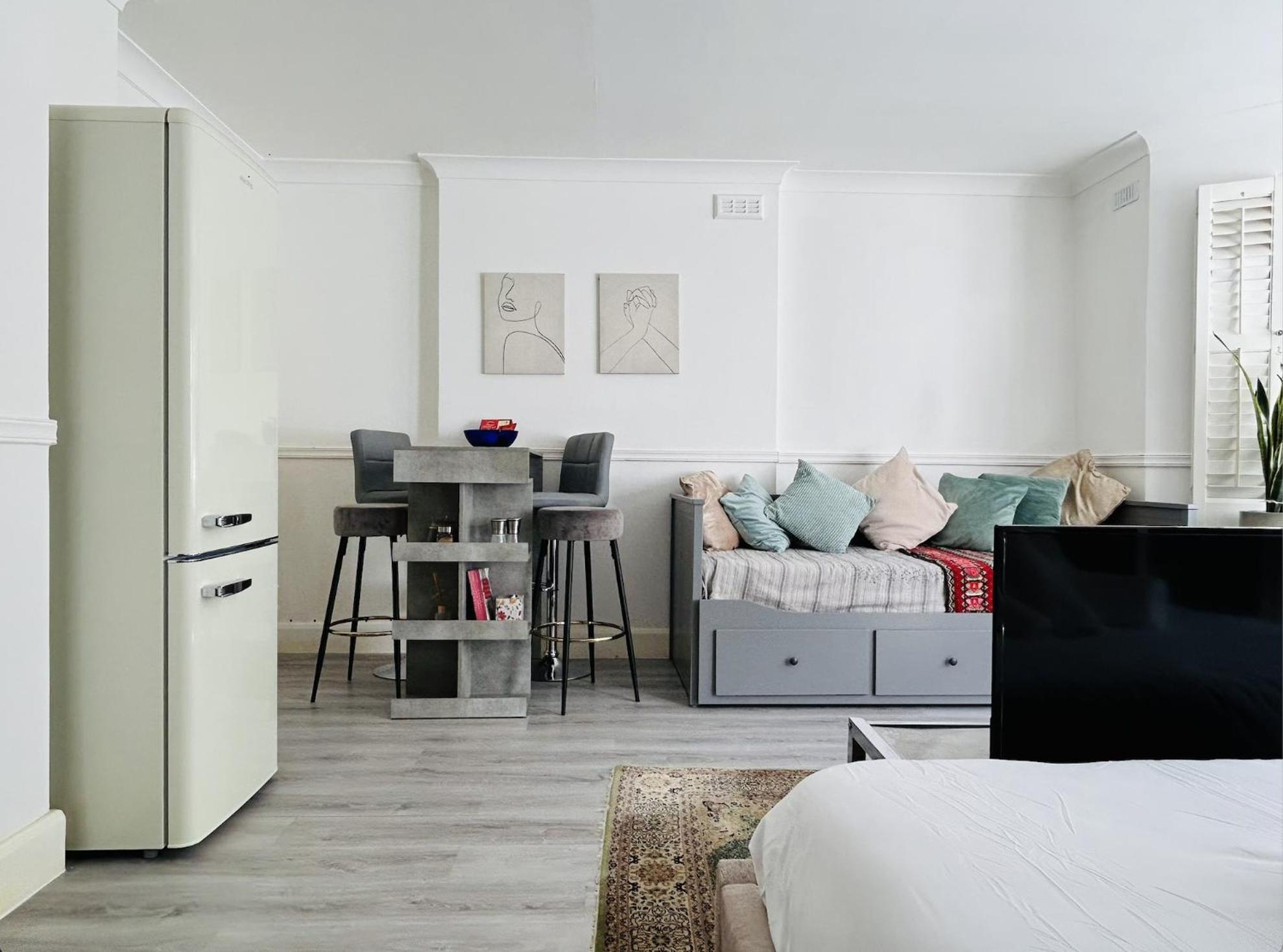 Kensington Secret Gem Apartment London Room photo