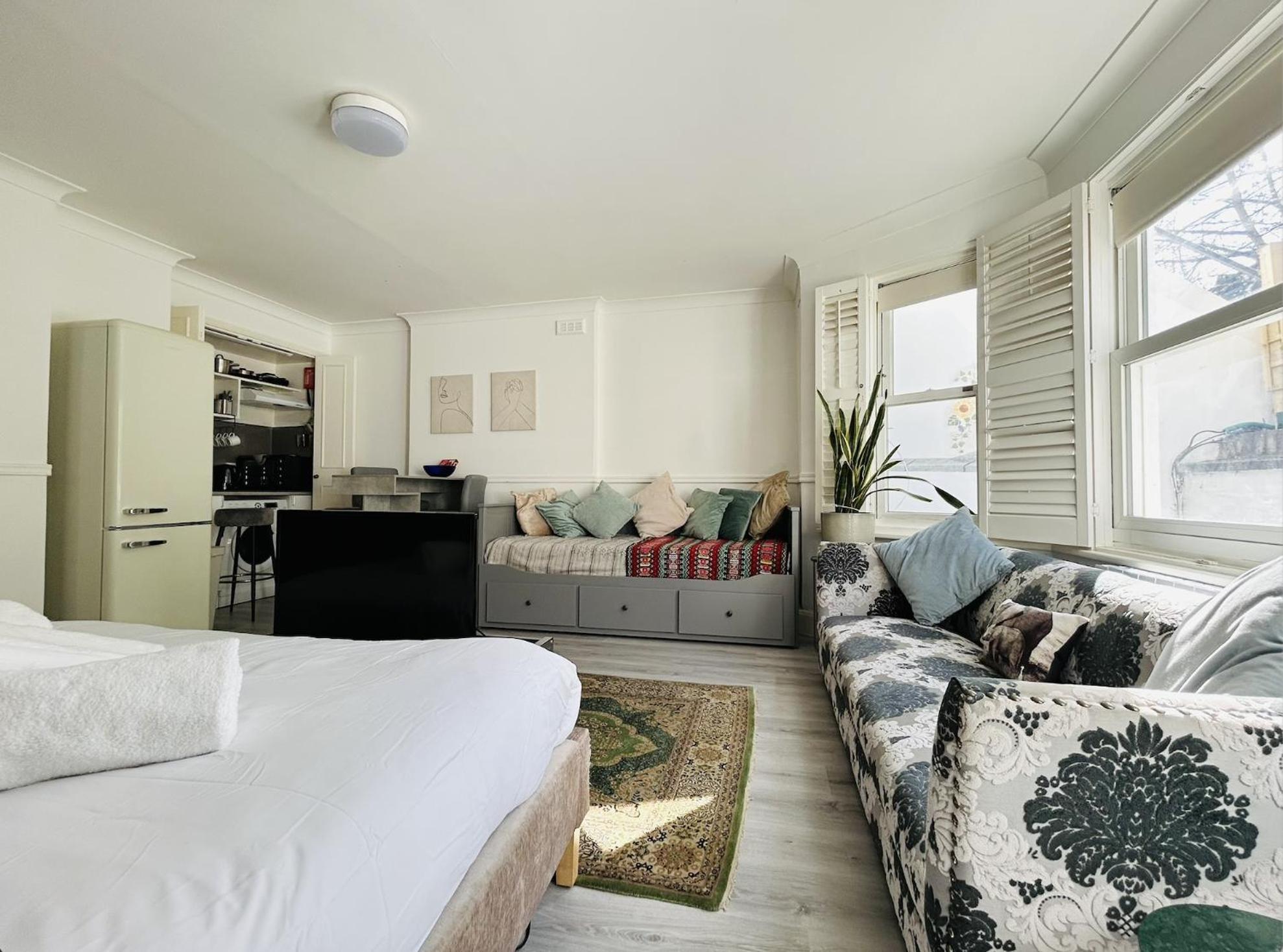 Kensington Secret Gem Apartment London Room photo